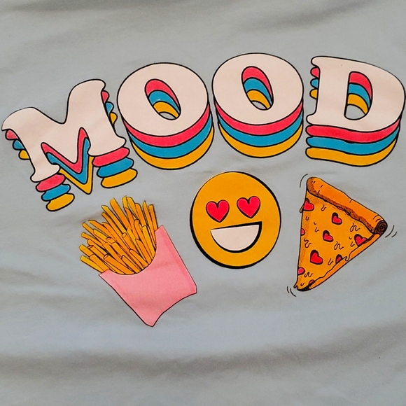 🦋Stunner California 100% Cotton Super Cute Rolled Hem  "Mood" Graphic Tee - Picture 4 of 5